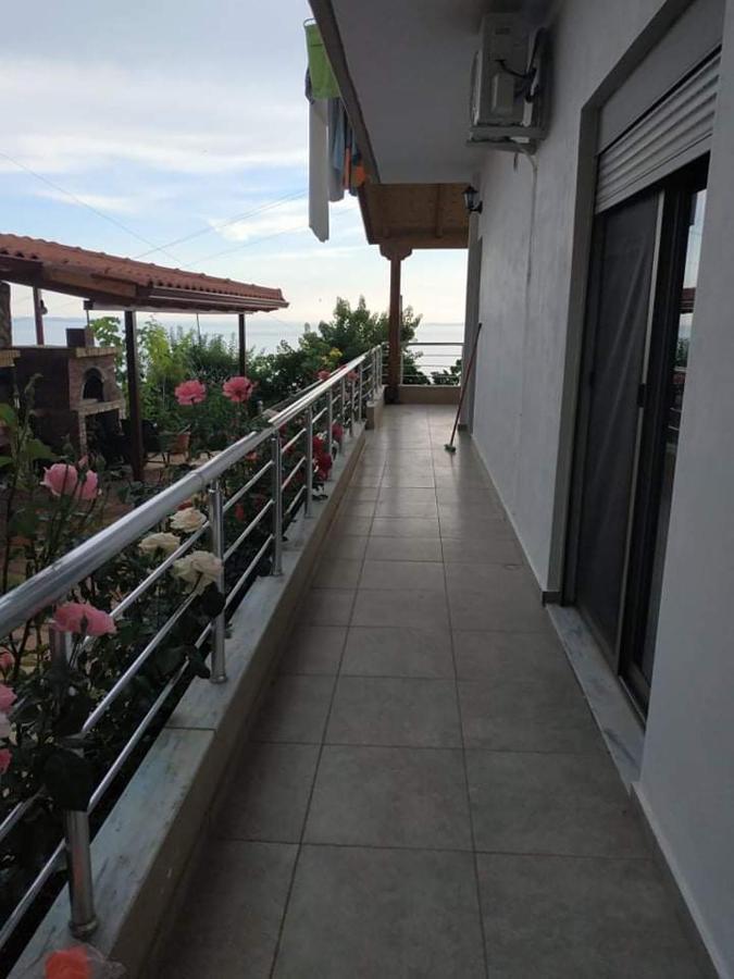 View Apartment Lukovë Екстериор снимка