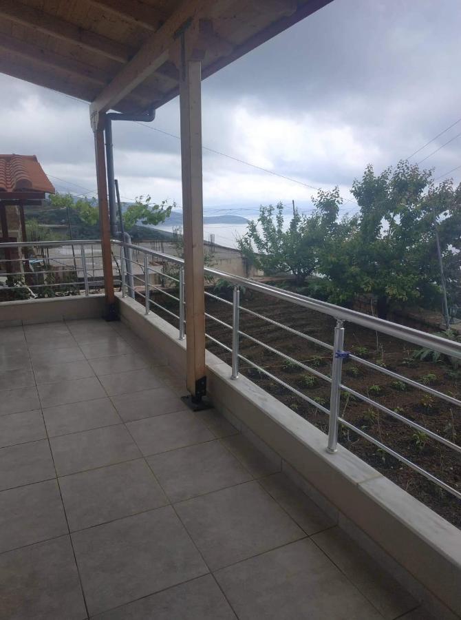 View Apartment Lukovë Екстериор снимка